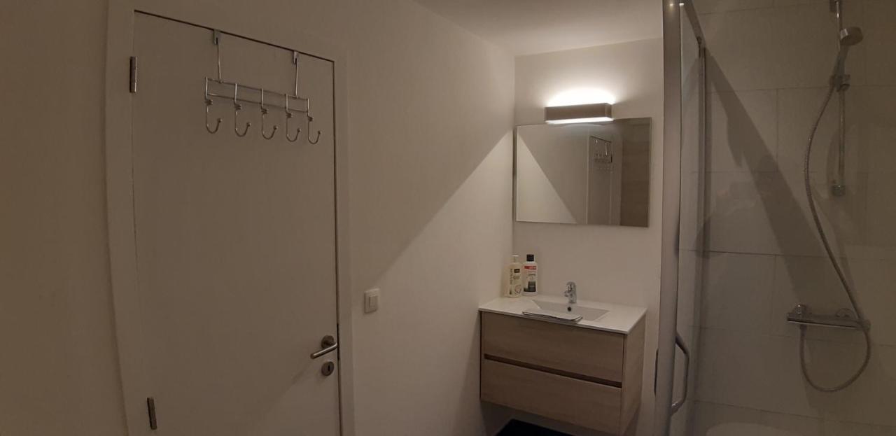 Appartement Duplex Pour 3-4 Personnes A Ciney Eksteriør bilde